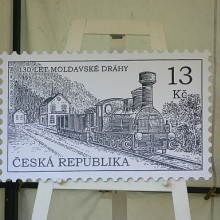 Stojan se zvětšeným obrázkem poštovní známky 