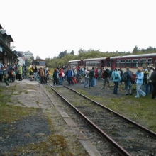 Jaro 2005 - O moldavskou dráhu prý není zájem... (nádraží Moldava)