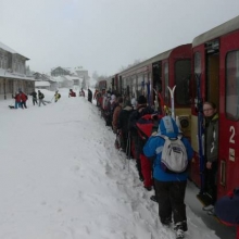 Neděle 2.1.2011, výstup cestujících ve stanici Moldava 