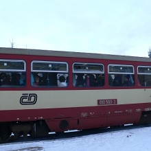 Moldava 28.12.2014 v 15:11 před odjezdem odpoledního vlaku 