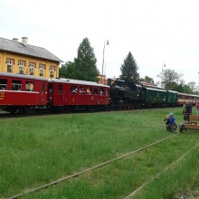 Zvláštní vlak ve stanici Osek-město při zpáteční cestě. 