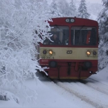 8.1.2006 12:34 - Polední vlak 26806 do Moldavy za zastávkou Mikulov – Nové Město